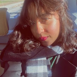 Meet your Posher, Posh